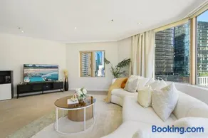 The Rocks Hideaway - 1BR Pool & Gym - Image 3