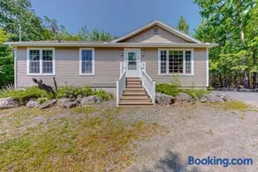 Inviting dog-friendly home with firepit & Ping-Pong - near Acadia National Park - Image 2