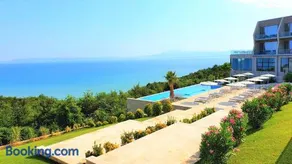 Duplex Seaview Condo - Image 1