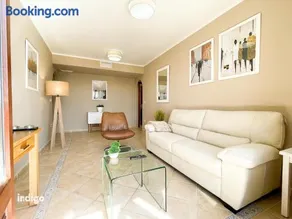 Top-floor Apartment - Stunning Views - GOR01 - Image 3