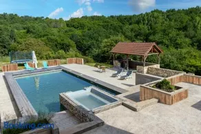 Chalet En Bois - Image 1