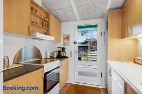 Cozy Holiday Home In Beautiful Nature Close To Ebeltoft - Image 2