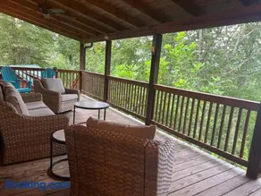 Nantahala Nook, cabin w/hot tub,game room, & wifi - Image 2