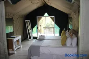 Lions Rock Rapids - Lodge - Image 3