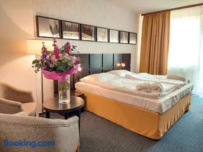 Hotel Frymburk - Image 3