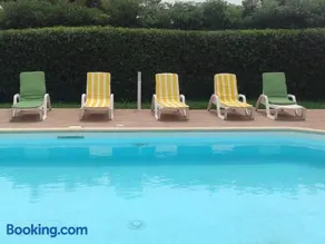 Happy Holiday Villa - Pool & Garden - Image 2