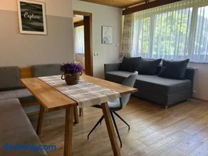 WOLF RETREAT Apartments im Lechtal davor Appartementhaus Michaela - Image 2