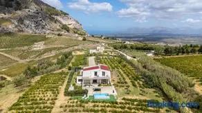 Villa Bonifato alloggo a uso turistico vista sulle campagne e sul mare siciliano - Image 2