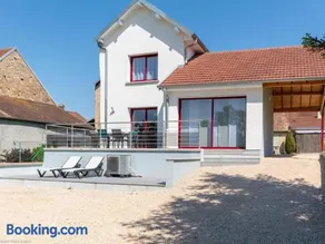 Maison rénovée au bord de la Saône avec terrasse et jardin - FR-1-583-463 - Image 2