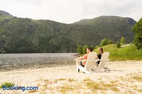 Family Cabins - Image 5