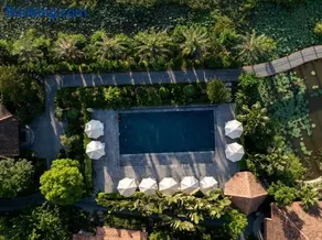 An Hideaway Resort - Image 1