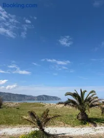 Casa a Portorosa per famiglie con terrazza al mare - Image 1