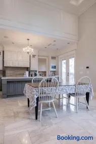 Private Room in Richmond - Image 4