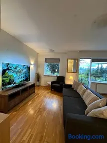 Húsavík Apartment - Image 2