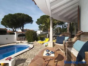 Villa Divina con gran piscina privada en L'Escala - HISP-7-92 - Image 4