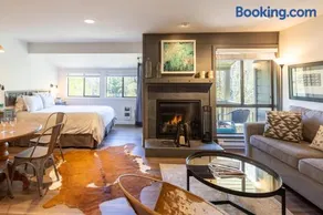 Cottonwood Condo in Sun Valley - Image 1