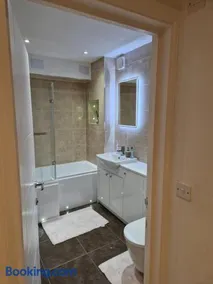 leigh Penthouse Apartment - Image 3