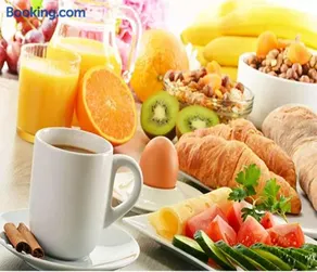Lavera in Hotel - Rowibeh Hotels - Image 3