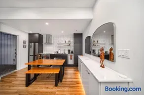 Modern Studio at Blackcomb base - Image 2