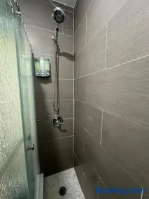 Upscale Relax 2 Bedroom near Yankee Stadium 14 min drive - Image 2