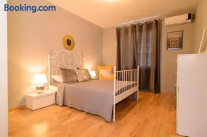 Rise & Shine Sofia Luxury Apartment by Flat Mаnager - Image 4
