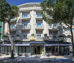 Ancora Hotel & Residence - Image 1