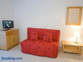 Duplex 3 Pièces au Dernier Étage avec WIFI, Animaux Bienvenus - Image 1