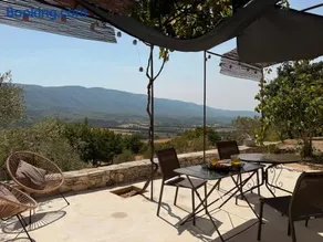 Bastidon avec vue et piscine au coeur du Luberon - Image 1
