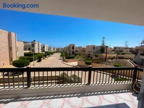 North Coast Green Beach Chalet قرية جرين بيتش الساحل الشمالي - Image 3