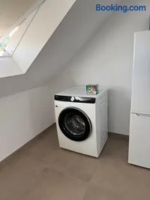 Loft 2 chambres avec terrasse - Image 2