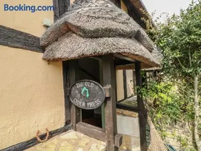 The Old Cider Press - Image 4