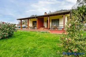 Apartamentos Les Cuartes - Image 2