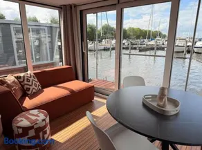 Glamping Houseboat - Image 1