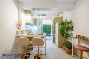 2 bedroom appartement near sea - Image 2