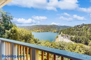 Lake View Magic - Image 1