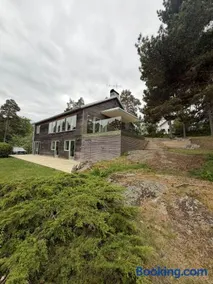 Luxury Swedish villa Near Stockholm by the sea - Image 2
