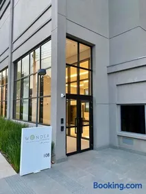 Otima localizacao metro Sacoma Aeroporto Congonhas Av Paulista Great location 80m subway near Av Paulista and Congonhas Airport Smart TV 50 free channels 600gb WiFi Pool Gym - Image 2