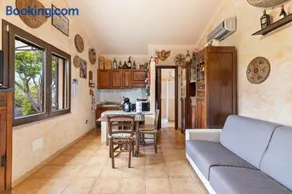 Wunderschönes Ferienhaus mit Terrasse, Grill und Garten | Gartenblick - Image 5