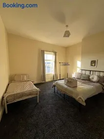 The Blackburn 2 Bedroom House - Image 4