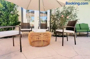 Stylish Ranch with Gorgeous Swimming Pool & Piano - Image 3