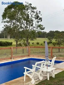 Hunter Valley Wine Country Escape - Spa, Pool, Firepit and Woodfired Pizza Oven - Keldan On Bell - Image 3