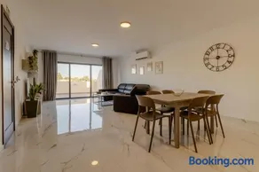 Luqa 3 bedroom penthouse T - Image 3