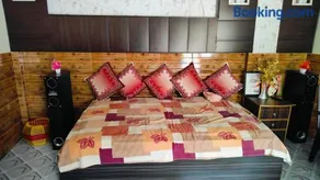 Niraj Home stay - Image 1