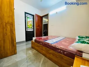 Logic Apartments - Image 4
