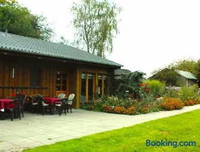 Espectacular casa apta para familias con barbacoa, sauna y terraza - Image 1
