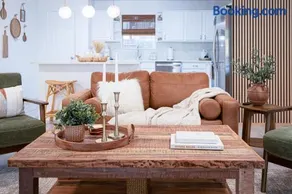 The Woven House Downtown Mckinney - Image 3