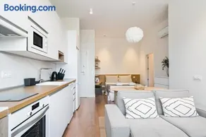 Encantador estudio Chamartin - Image 2