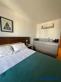 Studio Apartment 1603 - Image 5