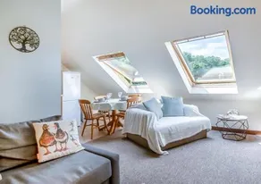 The Ducks - Gorgeous Norfolk Upside down Cottage - with Lazy Spa - Image 3