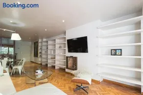 My Space Barcelona Bonanova Center - Image 4